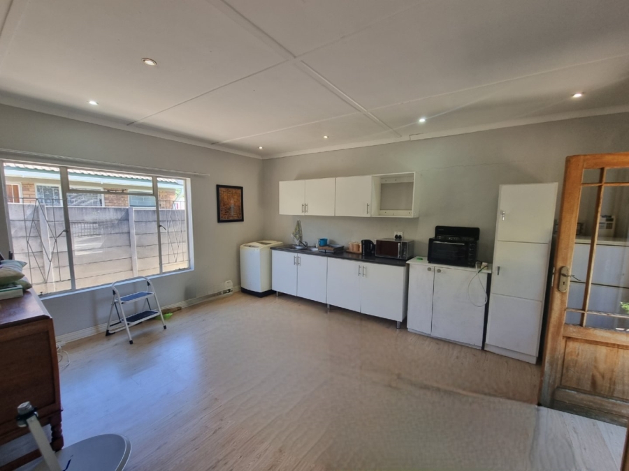 5 Bedroom Property for Sale in Eureka Free State